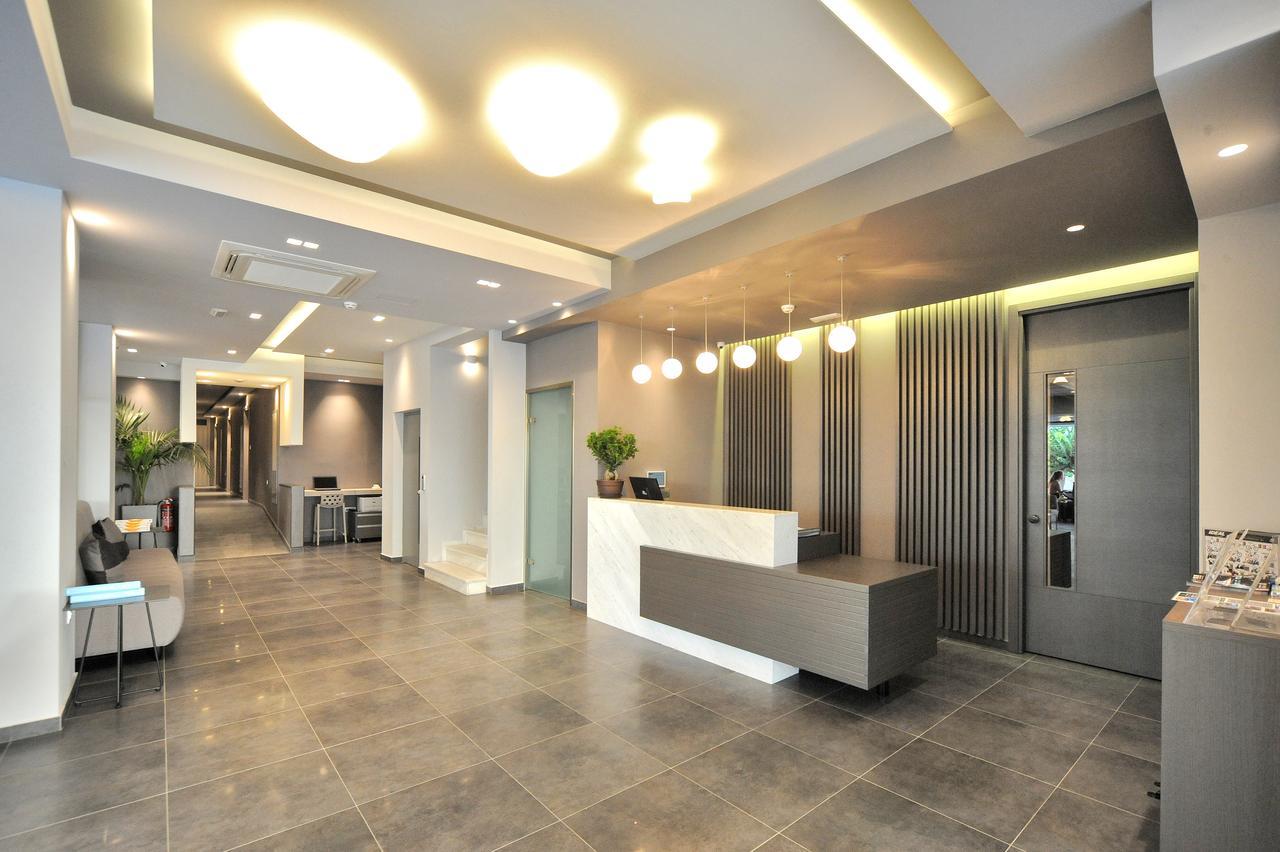 Aparthotel Astron & 3*