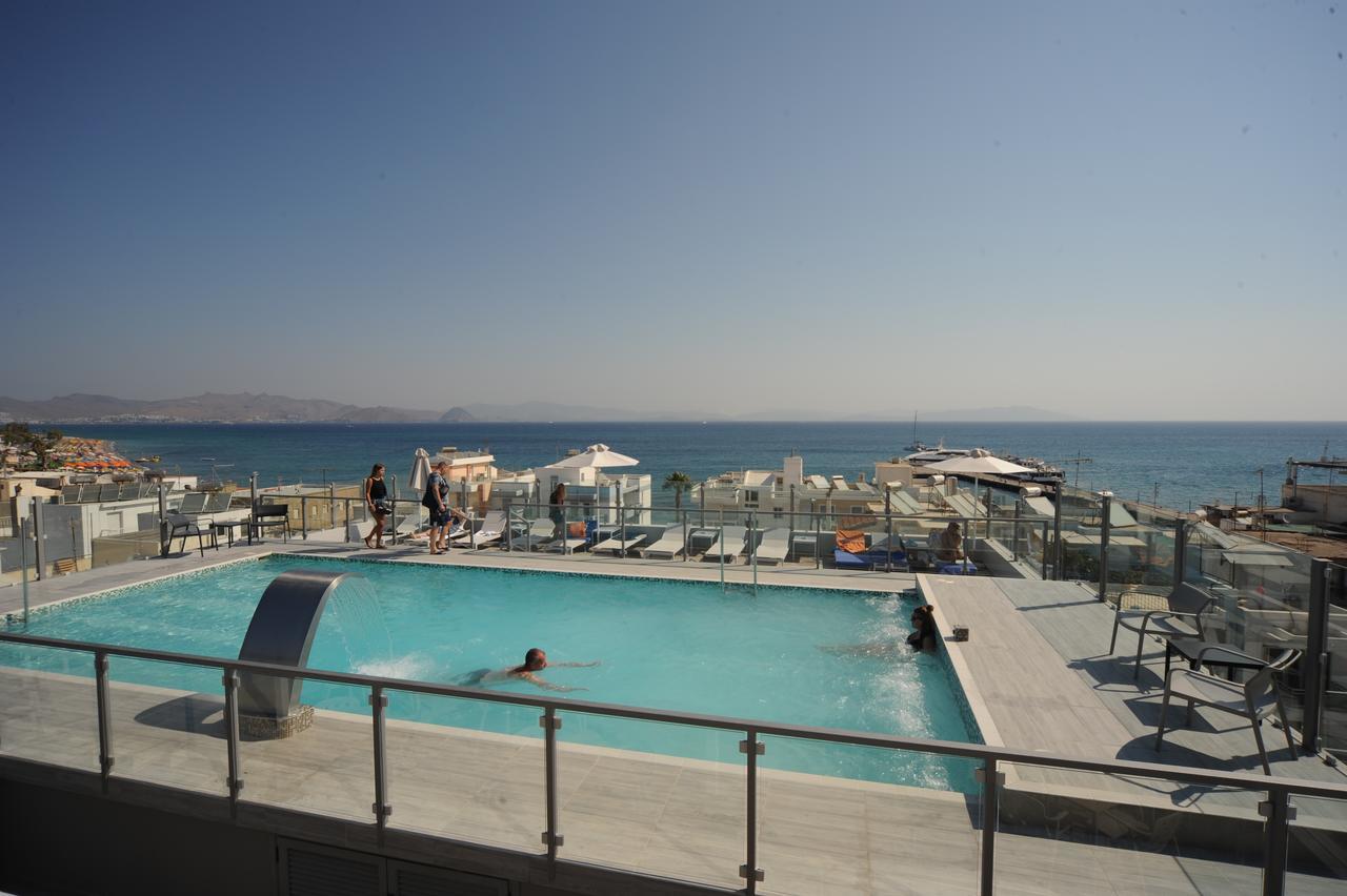 Aparthotel Astron & 3*